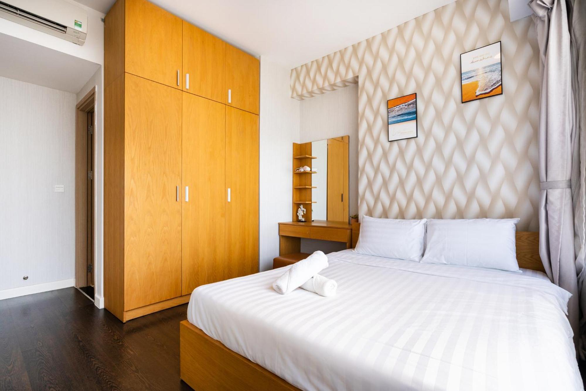 Stay With Me Cbd Apartment - Rivergate Building Хошимин Экстерьер фото